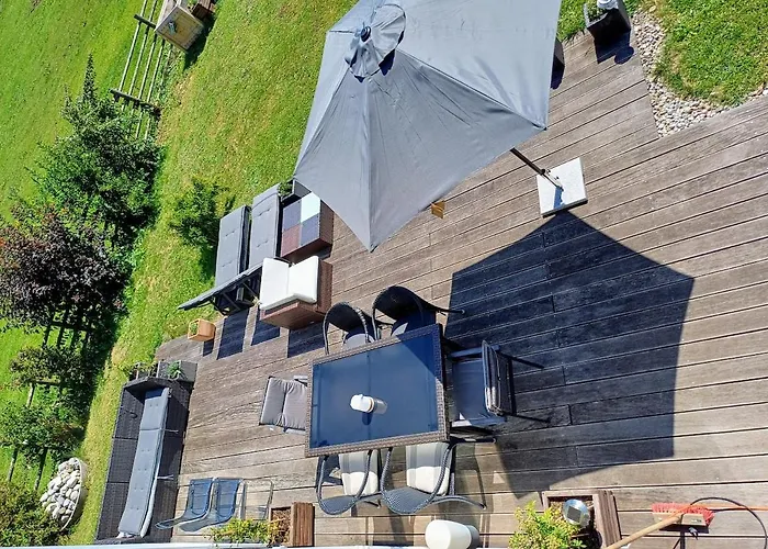 Komplettes Wellnesshaus Mit Freiem Blick